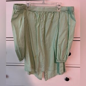 Green stripe off the shoulder